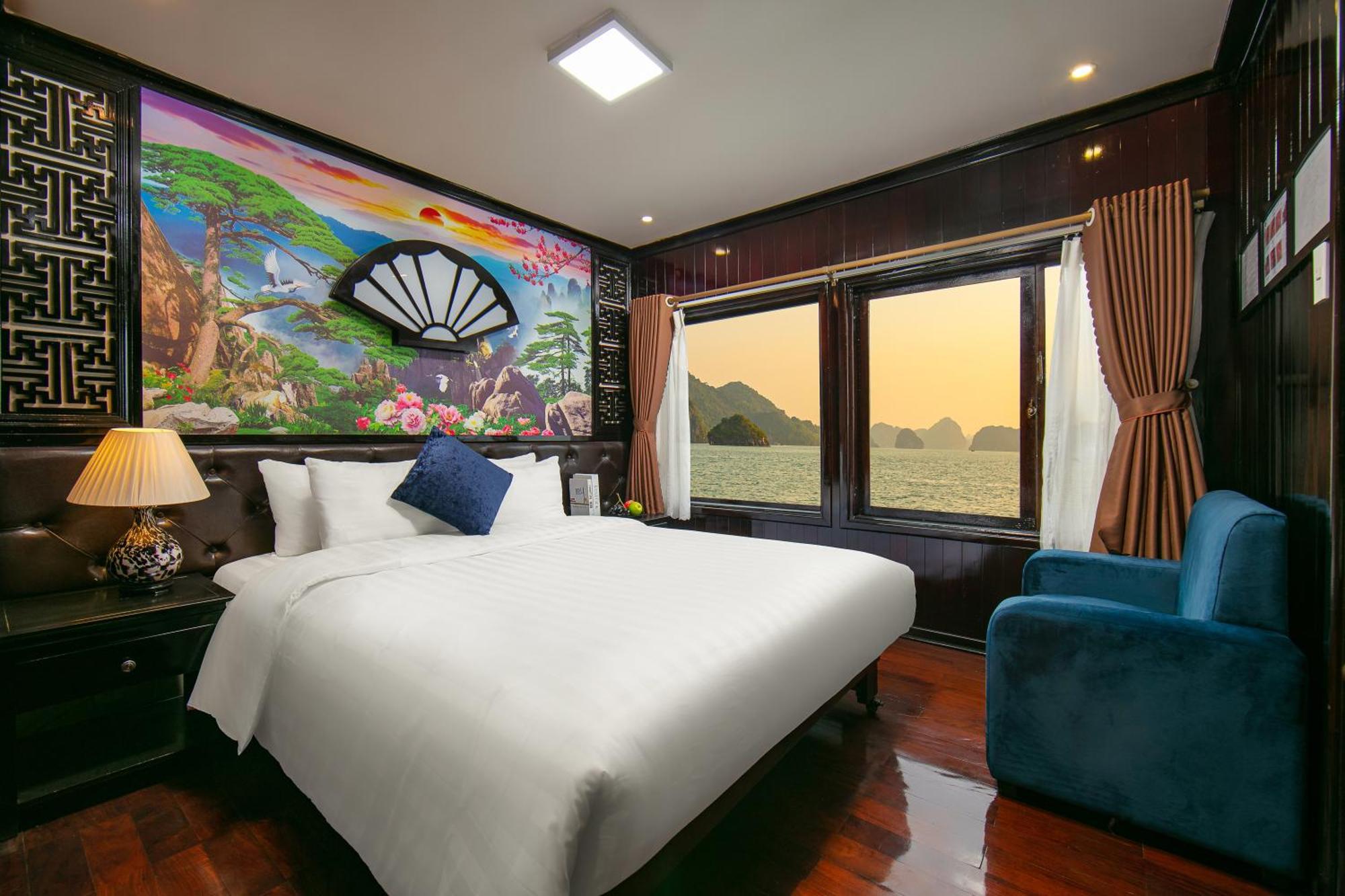 ฮาลอง แฟนตาซี ครูซ Hotel ภายนอก รูปภาพ